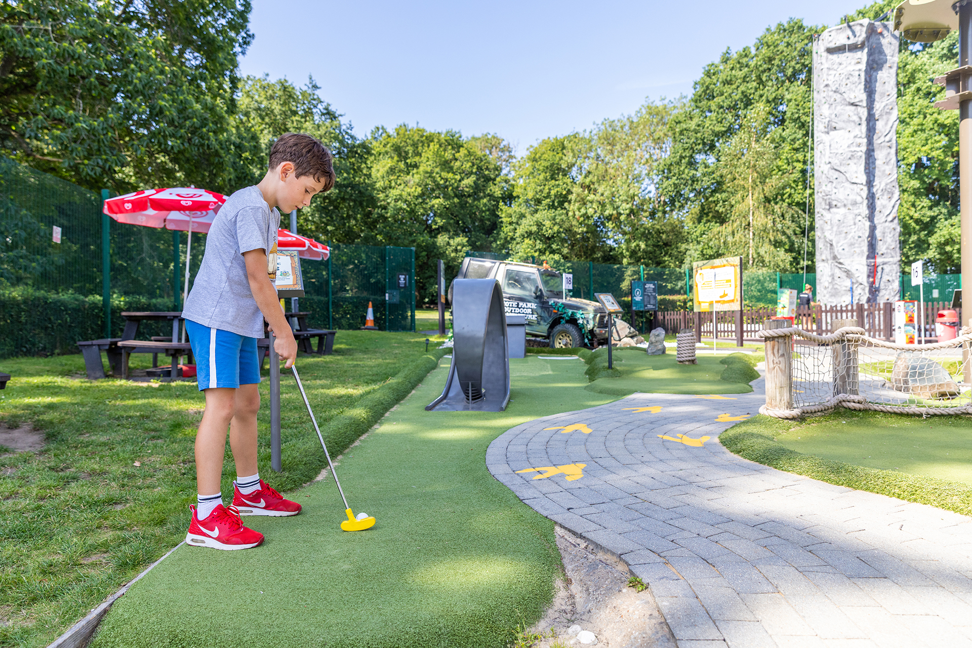 Mote Park_DinoGolf_01